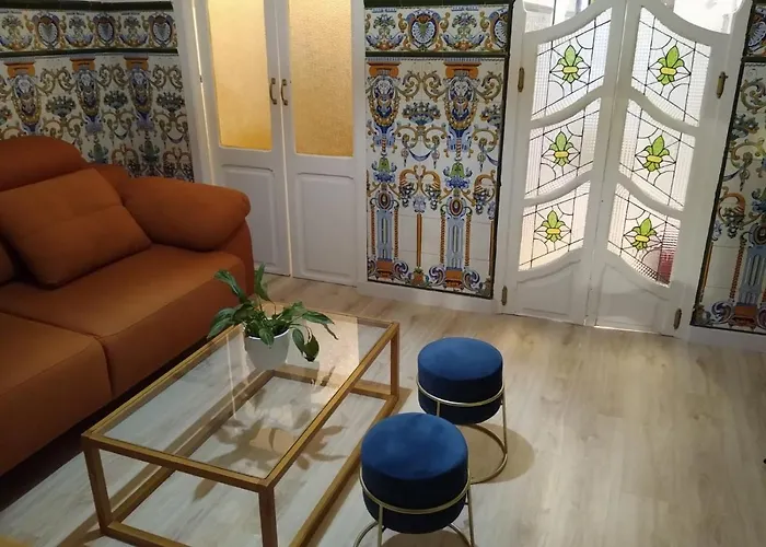 Casa Con Encanto Y Terraza Junto A La Playa