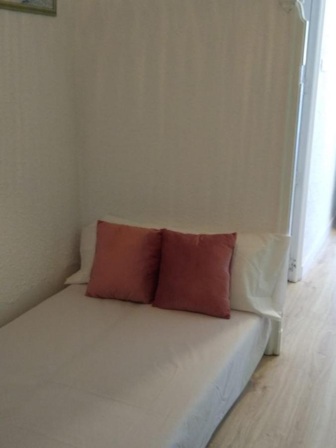 Casa Con Encanto Y Terraza Junto A La Playa Valence
